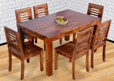 چگونه از میز ناهار خوری چوبی خود به‌درستی مراقبت کنید؟